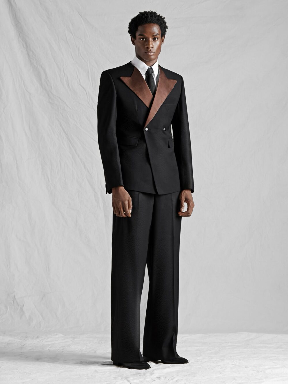 IMG_7958 BLACK DETAILED DOUBLE BREASTED SUIT