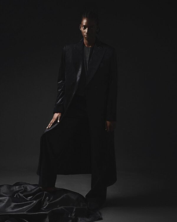 IMG_5666-scaled-1.jpg VELVET DETAILED DOUBLE BREASTED OVERCOAT