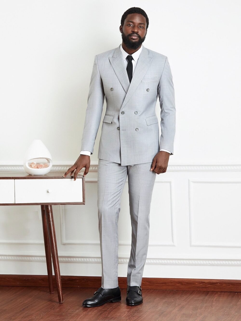 GREY DOUBLE BREASTED SUIT